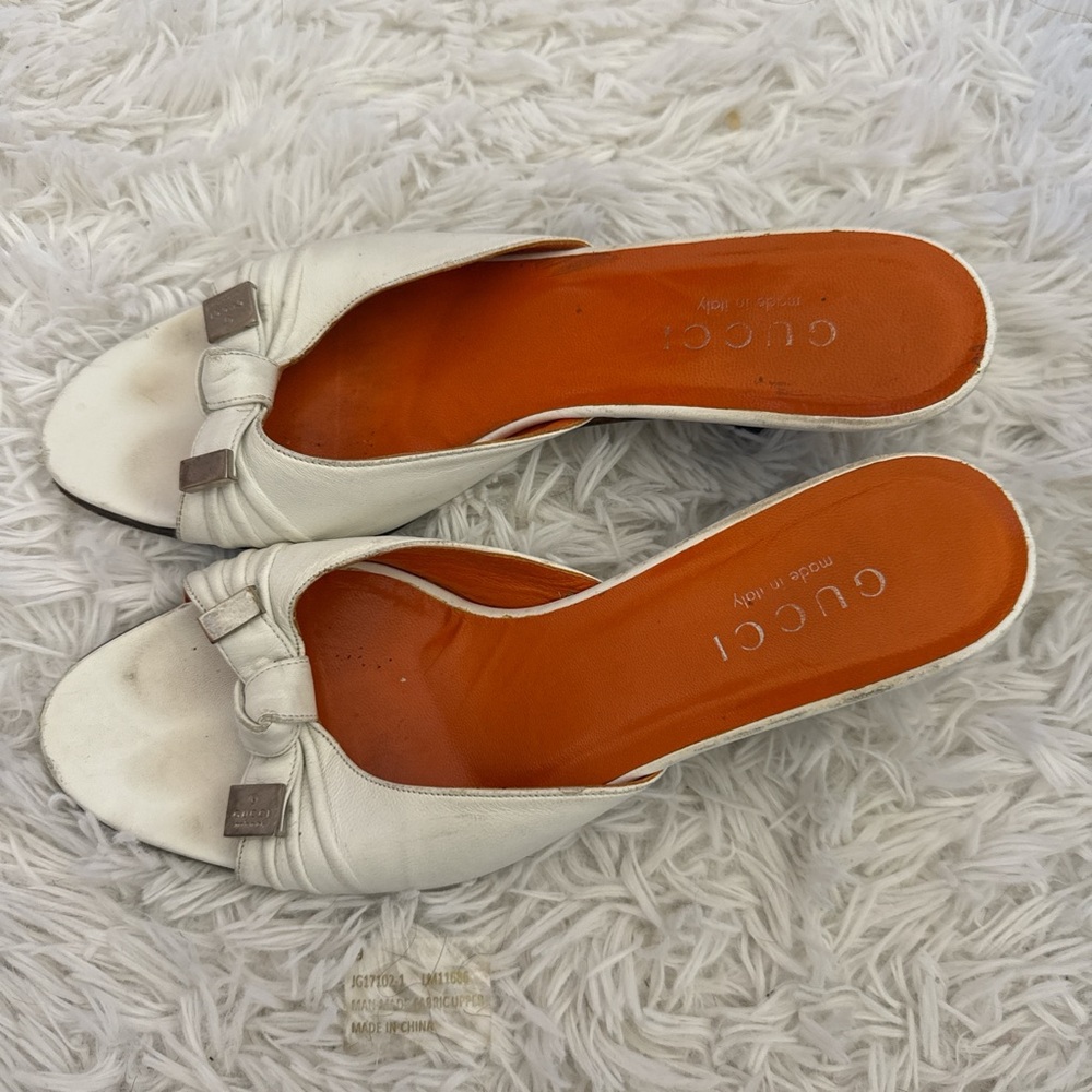 Authentic Gucci Women's White Slide Sandals